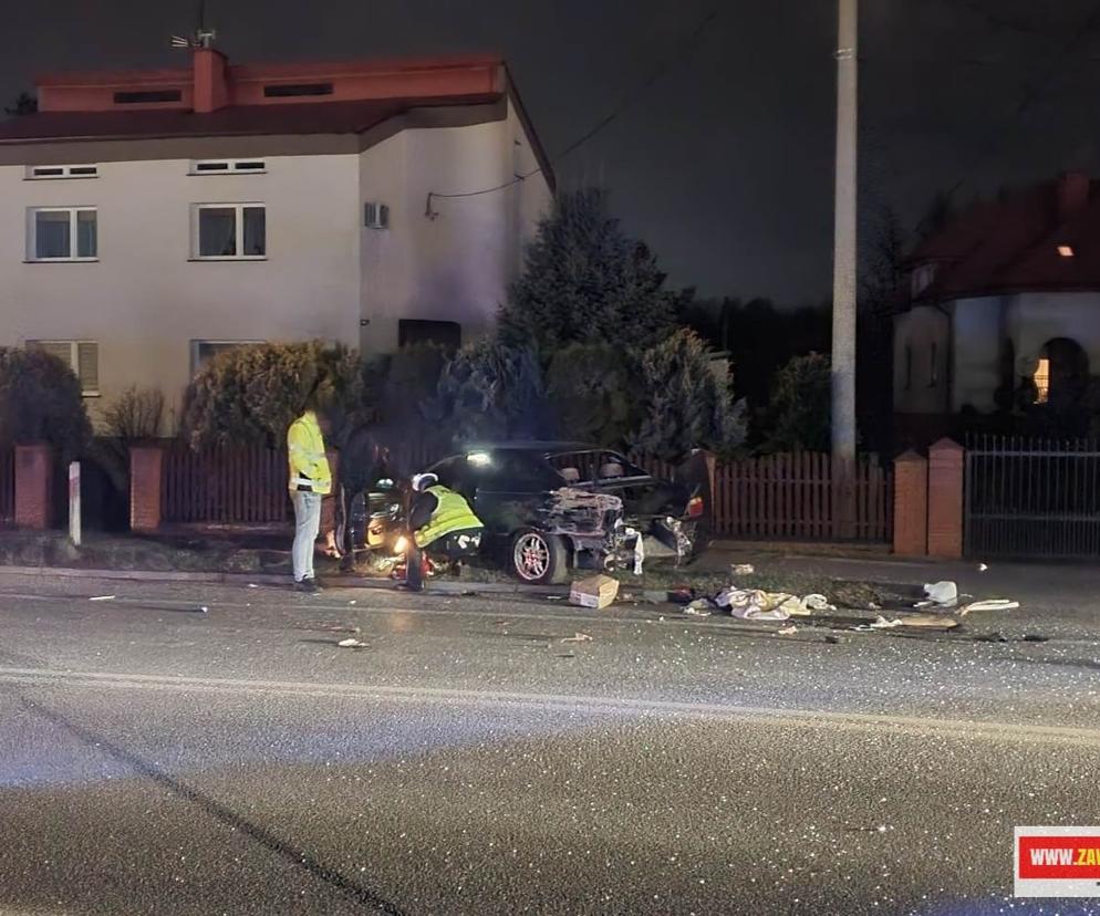 BMW wjechało w inny samochód. Kierowca zbiegł z miejsca zdarzenia!