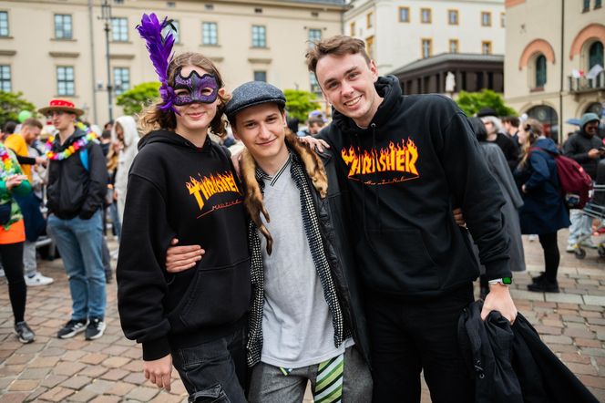 Korowód studentów podczas juwenaliów 2025 w Krakowie