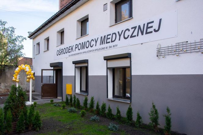 W Chorzowie powstał Ośrodek Pomocy Medycznej. Dlaczego jest tak wyjątkowy i kto może z niego korzystać?