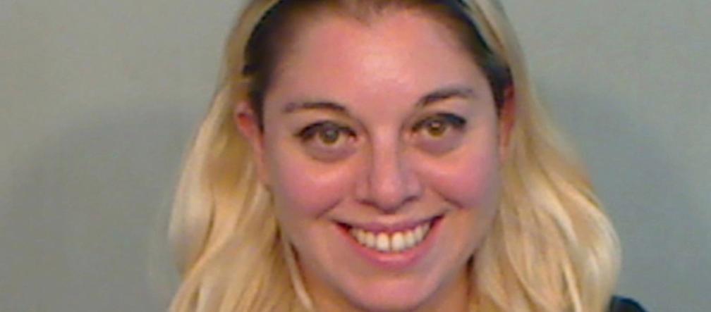 Z zemsty wrobiła rywalkę