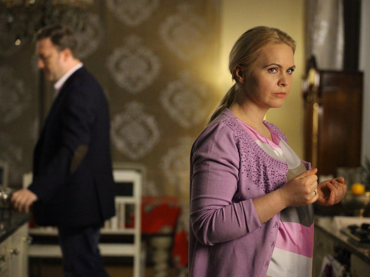 PRZYJACIÓŁKI 2 sezon odc. 20. ANKA (Magdalena Stużyńska), PAWEŁ (Bartek Kasprzykowski)