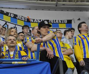 Industria Kielce - MMTS Kwidzyn. Dziki Mecz i zdjęcia kibiców w Hali Legionów