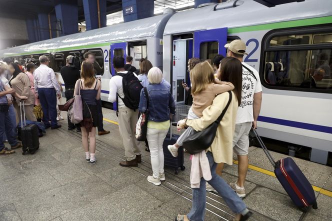 Pierwszy pociąg do Rijeki odjechał z Warszawy! Tłumy pasażerów. Wszystkie miejsca zajęte
