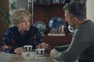 M jak miłość, odcinek 1854: Barbara każe Bartkowi normalnie żyć. Po odejściu Doroty musi iść naprzód - ZDJĘCIA