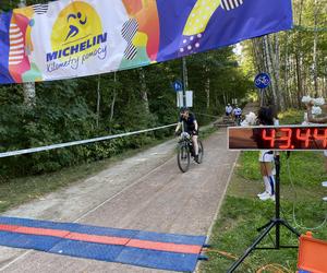 Kilometry Pomocy Michelin 2024. Sportowe emocje na plaży miejskiej w Olsztynie. Zobacz zdjęcia!