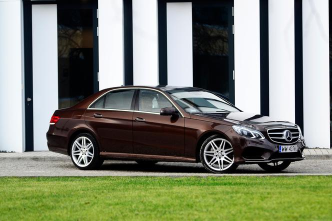 TEST Mercedes-Benz Klasy E 350 BlueTec AMG 9G-Tronic: na bogato i z klasą