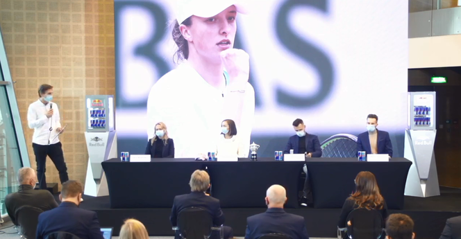 Iga Świątek wróciła do Polski. Pierwsza konferencja ...