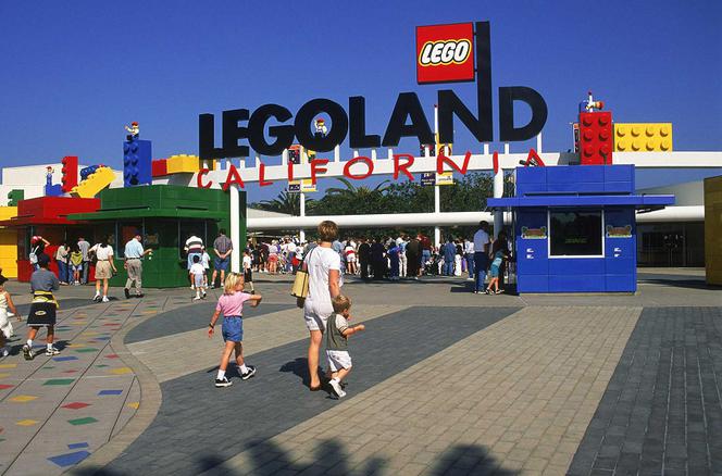 Historia LEGO