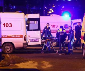 Kilkanaście osób zginęło, kilkadziesiąt rannych w strzelaninie w sali koncertowej pod Moskwą