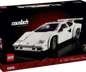 LEGO Icons 2024 Lamborghini Countach