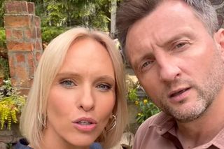 M jak miłość nowy sezon. Dorota (Iwona Rejzner), Bartek (Arkadiusz Smoleński) w siedlisku na planie