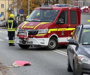 Dziewczynki potrącone na przejściu