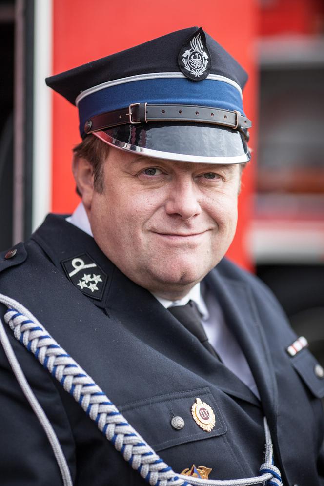 Strażacy. Witold Michalak (Olaf Lubaszenko)