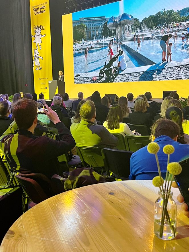 Konferencja Start with Children