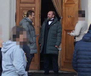 Zrobili z aktorów lalki