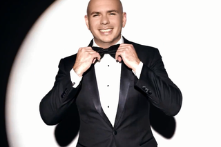 Pitbull w teledysku do Time Of Our Lives