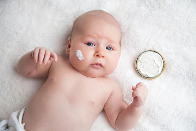 Kosmetyki dla dzieci: jak wybrać najlepsze kosmetyki dla niemowląt?