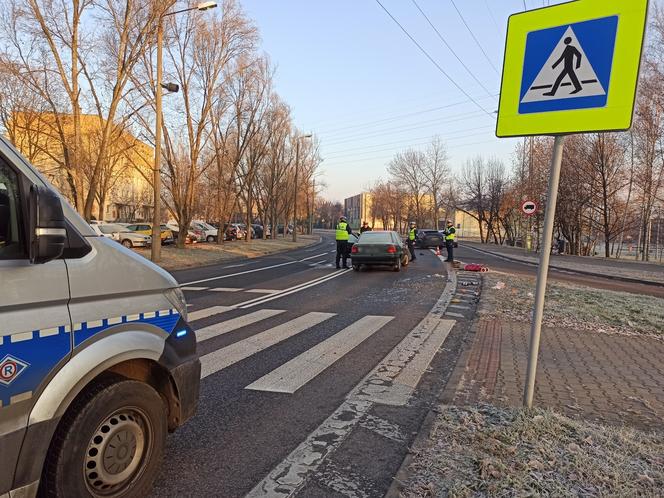 Katowice: 72-latek śmiertelnie potrącił kobietę. Jechał z zamrożonymi szybami