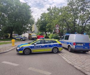 Nie żyje 69-letnia kobieta. Potrąciła ją cofająca ciężarówka