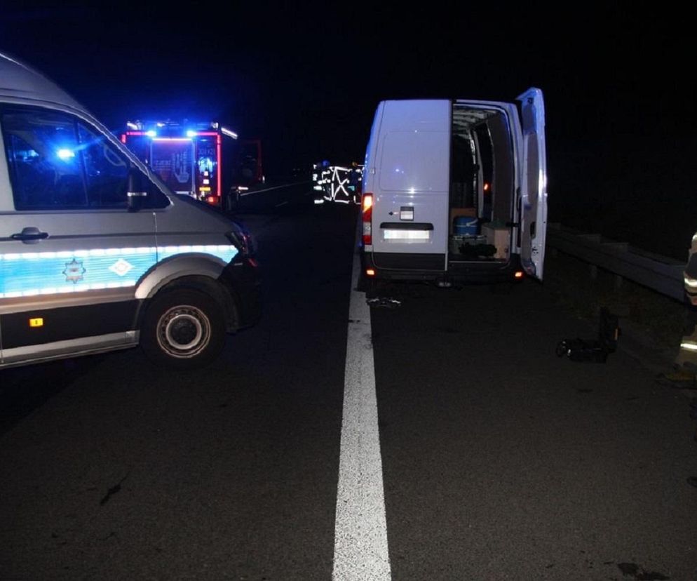 Tragedia na drodze S17. Wymieniali koło na poboczu, chwilę później już nie żyli