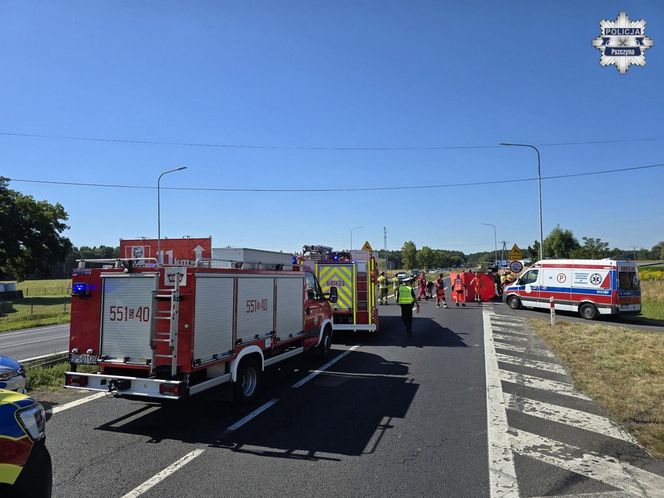 Kobiór. Śmiertelny wypadek na DK nr 1. Pasażerka citroena nie żyje [ZDJĘCIA]