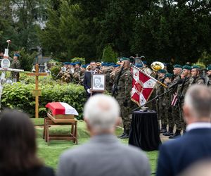 Po 80 latach doczekał się godnego pochówku. „Sosna” spoczął wśród żołnierzy niezłomnych w Bydgoszczy