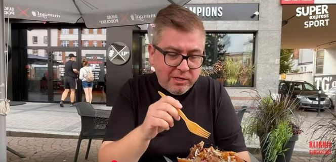 Lukas Podolski i jego kebab. Testujemy