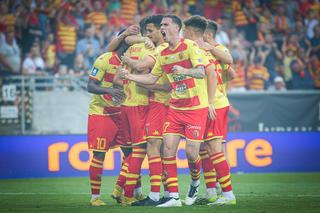 Jagiellonia - Widzew. Dominacja w drugiej połowie i fenomenalny gol z rzutu wolnego