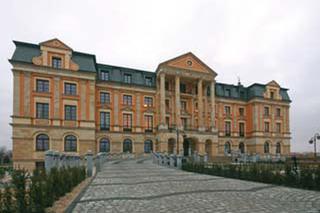 Pałac Bursztynowy we Włocławku, ul. Okrężna 21 