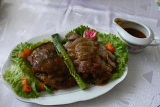 Udziec barani z owcy pomorskiej z czosnkiem