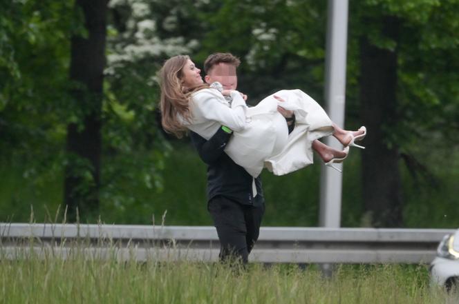 Joanna Opozda spędziła namiętną noc w warszawskim klubie