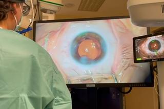 Takie operacje tylko w Lublinie. SPSK nr 1 chwali się technologią 3D w operacji oka [WIDEO]