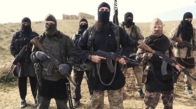 Uważaj! Hakerzy mogą zrobić z Ciebie zwolennika ISIS na Facebooku