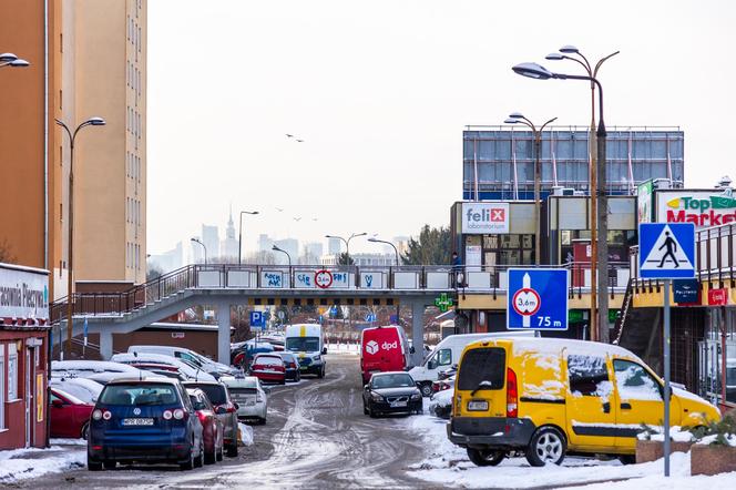 Przyczółek Grochowski - zdjęcia warszawskiego Pekinu. Zobacz, jak wygląda najdłuższy blok w Polsce