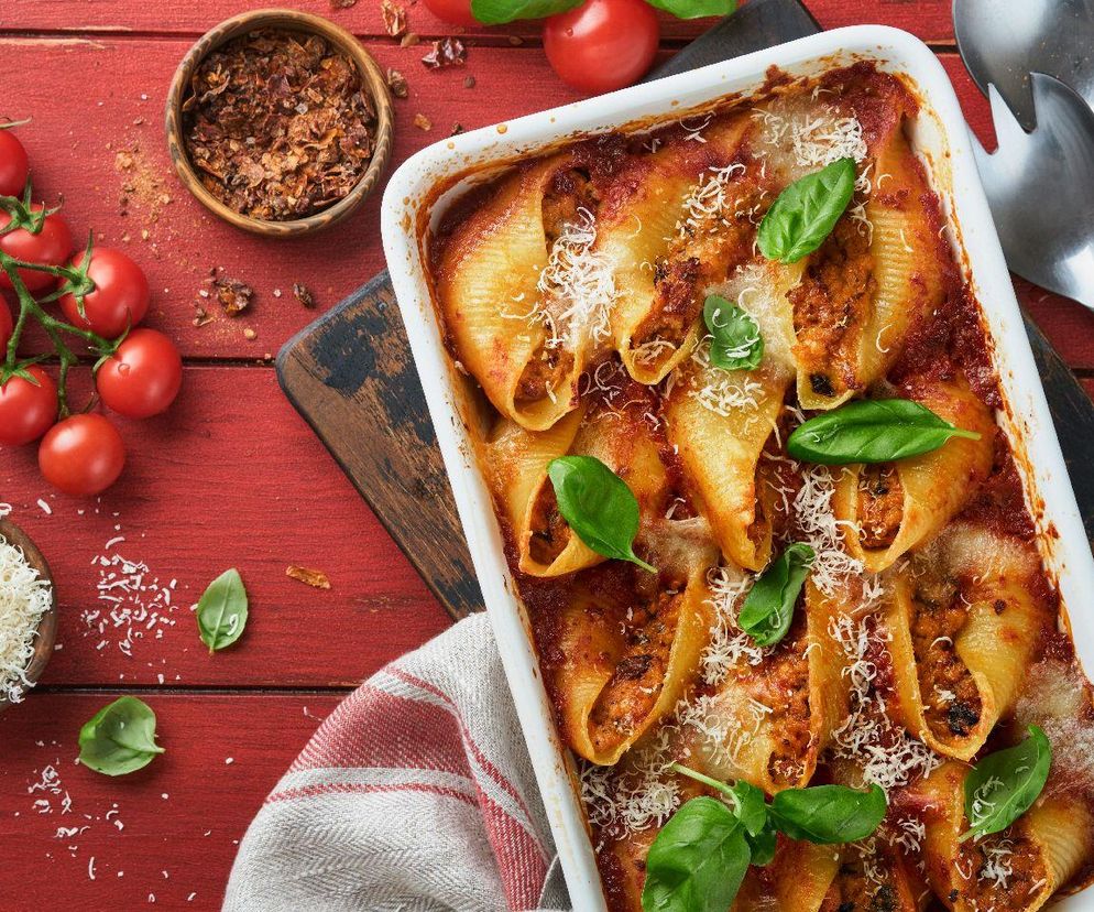 muszle makaronowe z mięsem mielonym