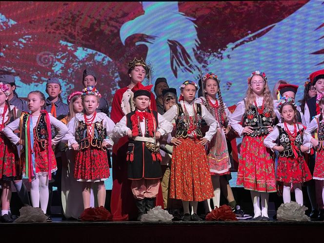 Dzień flagi i Święto Konstytucji 3 maja na Greenpoincie 2025