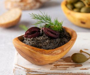 Nie zielone, nie czerwone. Teraz na stołach króluje przepyszne czarne pesto 