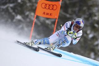 Upuścił kijek dla tej pupy