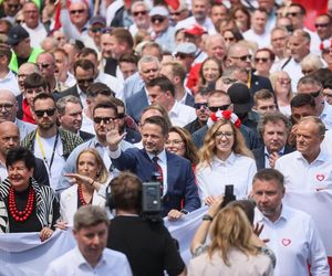 Senyszyn przekazała korale Trzaskowskiej