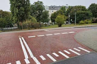 Zakończyła się budowa wyniesionego skrzyżowania na ul. Świętopełka i Brejskiego w Toruniu