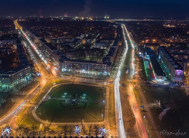 Kraków niczym Las Vegas. Takich zdjęć nocnego miasta jeszcze nie widziałeś!