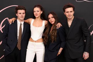 Victoria Beckham wyjaśnia, dlaczego od lat się nie uśmiecha do zdjęć. Powód jest bardzo nieoczywisty