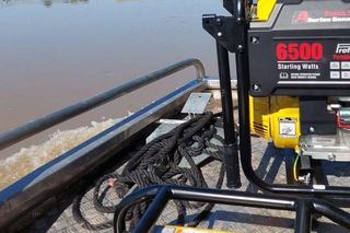 Policjanci z woj. lubelskiego pomagają mieszkańcom na Dolnym Śląsku