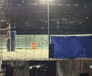 Tragiczna interwencja nad Wisłą w Warszawie. Młody mężczyzna zmarł podczas gry w siatkówkę. Miał 37 lat