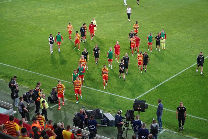 Jagiellonia-Poniewież. Liga Mistrzów i Eska Summer City na Stadionie Miejskim w Białymstoku