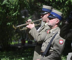 Tadeusz Rolke pogrzeb. Monika Olejnik z partnerem
