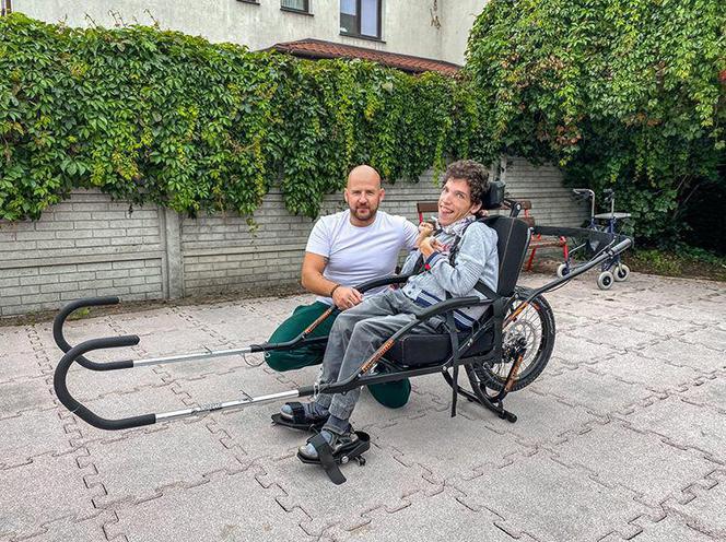 Były polityk wbiegnie z niepełnosprawnym na szczyt gory
