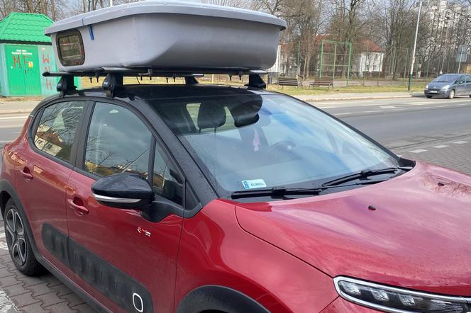 Kraków pójdzie w ślady Warszawy? Testują automatyczne kontrole w strefie płatnego parkowania