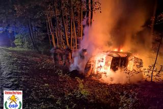 Pożar samochodu na trasie Złocieniec - Siecino.