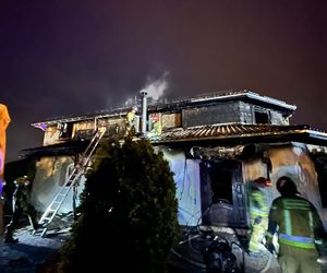 Pożar restauracji Imperium w Piekarach Śląskich. Popularny lokal doszczętnie zniszczony